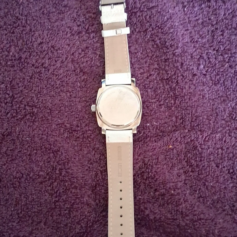 Joan Rivers Watch - Picture 4 of 7